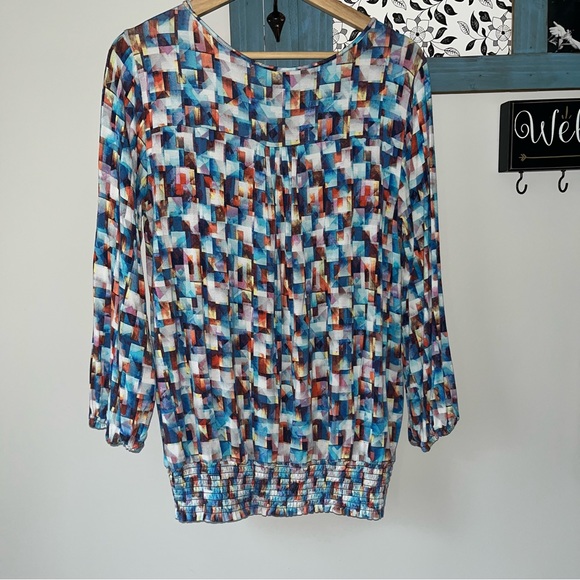 patterned blouse - Picture 6 of 7